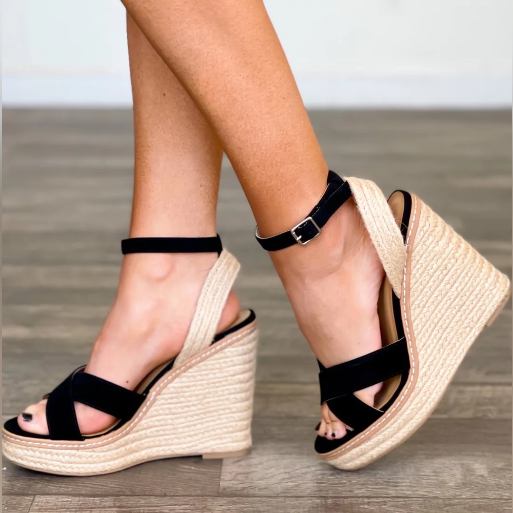 Raffia Jute wedge black strap